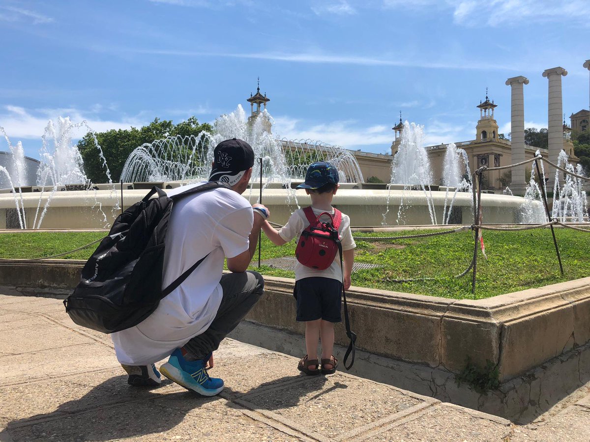steveBspeak's tweet photo. @maratobarcelona = 03:26:14 
After catching #COVID at the peak of #RunningTraining Had to change my #Target of #Sub3 to a more manageable #Goal ... Very happy with the result! Loved every second with @KateSpeakActor &amp; my Son... See you next year #BarcelonaMarathon https://t.co/aeFEgKDeZW