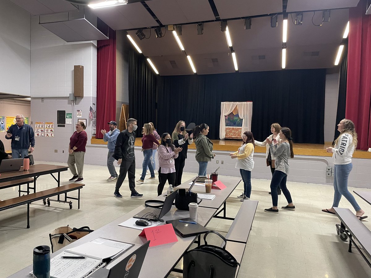 HGWBarry's tweet photo. Started off our PD with team building Rock Paper Scissors Tournament! Ms. Leach was our winner!! 🥇🏆@asamesser @ElementaryZone @PTU958 #professionaldevelopment #ppsdproud https://t.co/VYjk530u6a