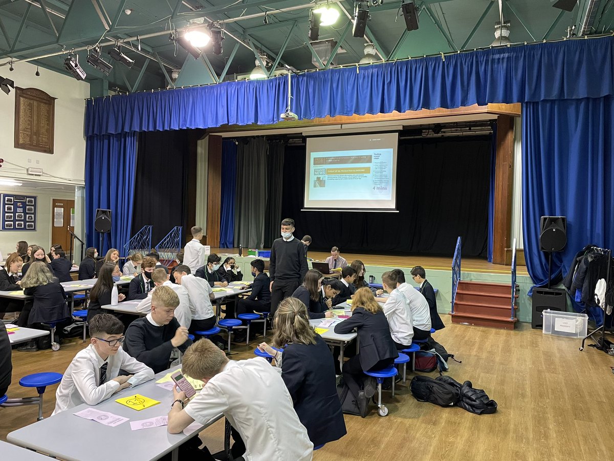 LenzieMaths's tweet photo. S2 stock market challenge as part of house activities week. Buy buy buy!!! Sell sell sell! https://t.co/Z6WXIqjvT8