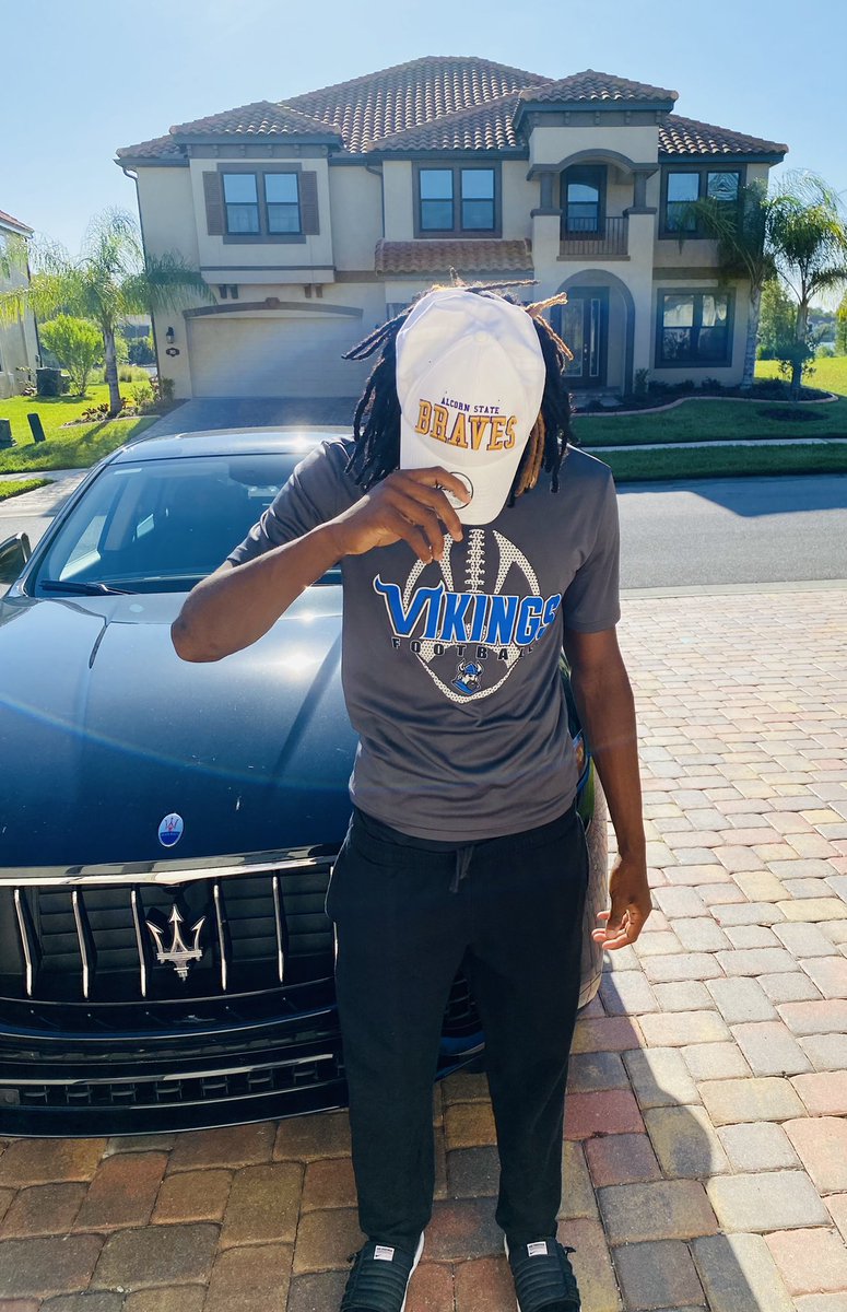 C.J. Smith tweet media