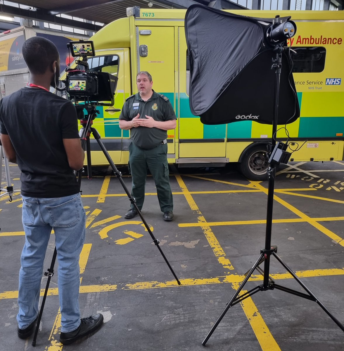 Ldn_Ambulance's tweet photo. Behind the scenes filming today with @stucri and @GaryMcAllister to help raise awareness of the Urgent Care Plan Programme (https://t.co/lPqceSJaeV) – a system that enables a person’s care and support wishes to be digitally shared with healthcare professionals and our #TeamLAS https://t.co/1Uxy43YMWY