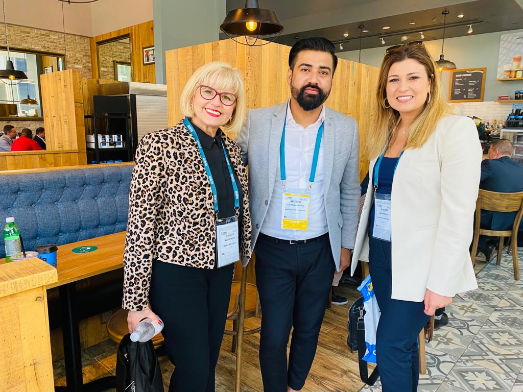 erevmax's tweet photo. Day 3 started with amazing vibes. It was great to connect with partners and meet new clients at @ATMDubai 
Ram Mohan Dubey Joita Ghosh Prithwish Dutta
#RateTiger #hotelchannelmanager #distributinghappiness #hoteltechnology https://t.co/l4NDib0IhA