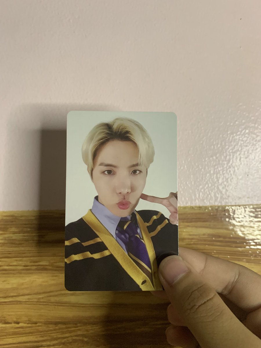 jkplawer's tweet photo. 💌: @babiemochiiiii 

hello po! Umuwi na Hobi deco kit and Yoongi polas>< cutieee ni mimi sa labas ㅠㅠ Thank you for packing it well. More budols to comee!!

#bbmchifeedbacks https://t.co/TJTIGXQOed