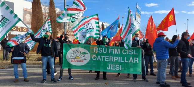 FIMCislStampa's tweet photo. #Caterpillar. Boschini, Imperiale #FIM: i lavoratori di Jesi hanno scelto IMR. Si apre una nuova stagione https://t.co/AylaPBuBBB https://t.co/O4lk0P8mWu