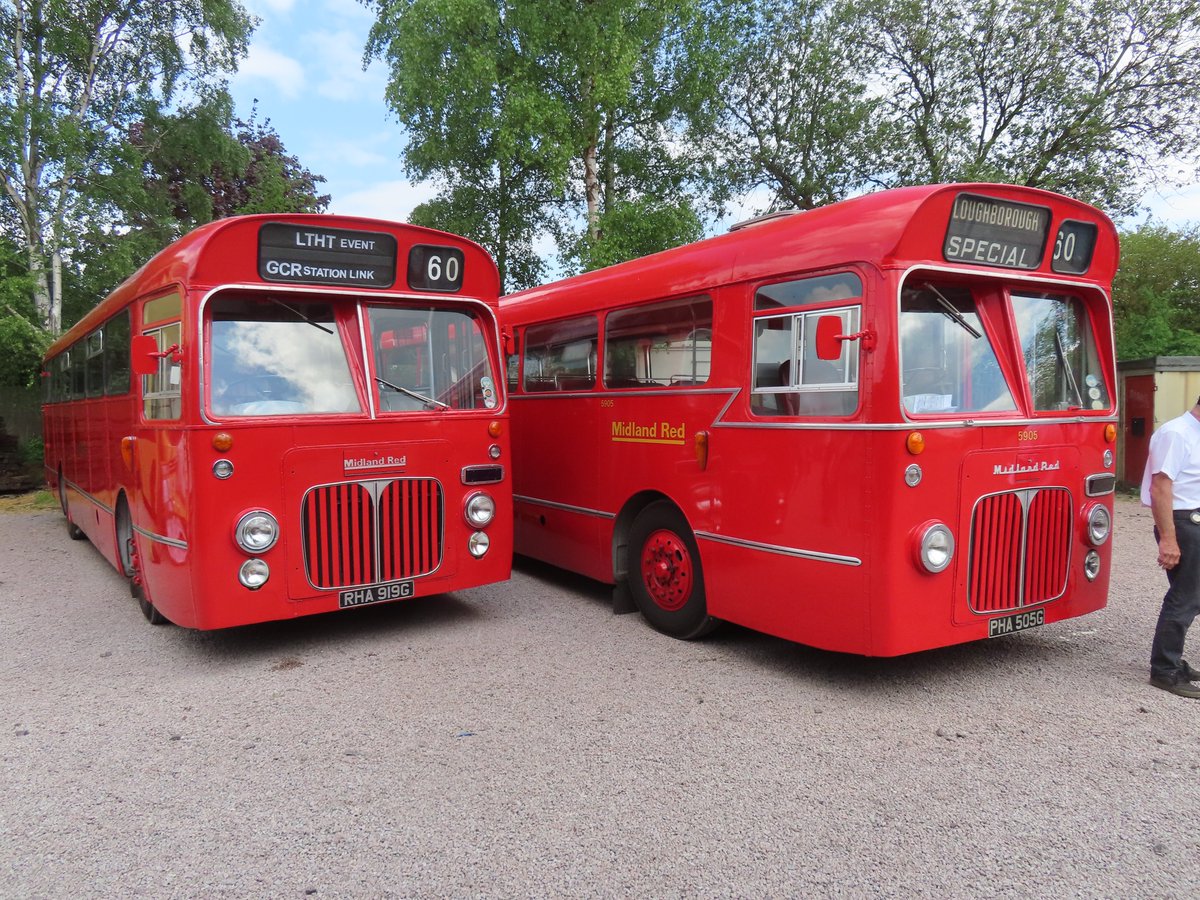 LocoSpottingNW's tweet photo. Three different Midland Red buses at various points on Saturday. 1968 BMMO-built single-deckers PHA 505G and RHA 919G as well as 1969 Daimler Fleetline UHA 225H alongside a 1980 Bristol VRT Series III and a 1949 Guy Arab III. #MidlandRed #Daimler #Fleetline #BMMO https://t.co/nAk9BUIIhH