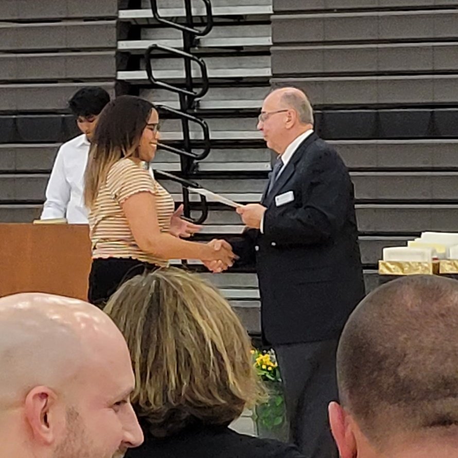 MrsSlobodecki's tweet photo. Congrats to some pretty amazing Seniors last night on your awards! (Just a few pics... sorry for the random heads 🤣) #ProudCaseManager #KnightPride https://t.co/kuTsd4gjOs