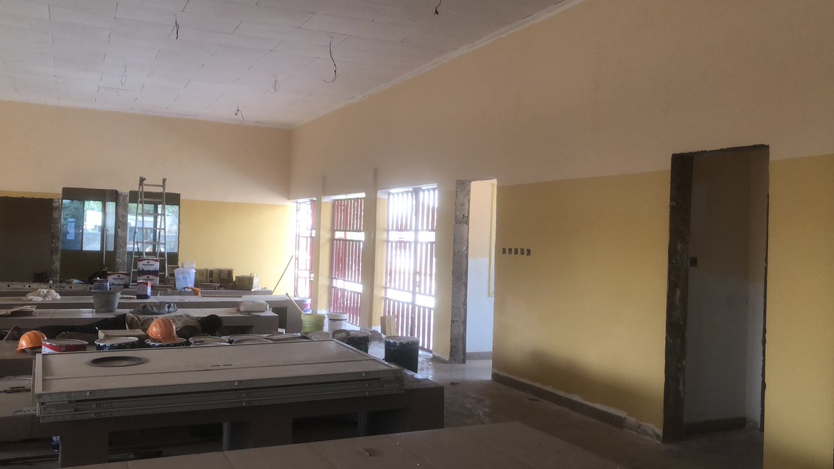 ConceptsCanvas's tweet photo. N how it’s going now…at Kuntair health center painting going on courtesy of @ConceptsCanvas #gambianpainter #gambianartist #makeithere #tekkifi https://t.co/NdpaJ46c4q