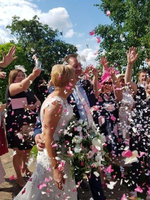 Luxe Macarons tweet media