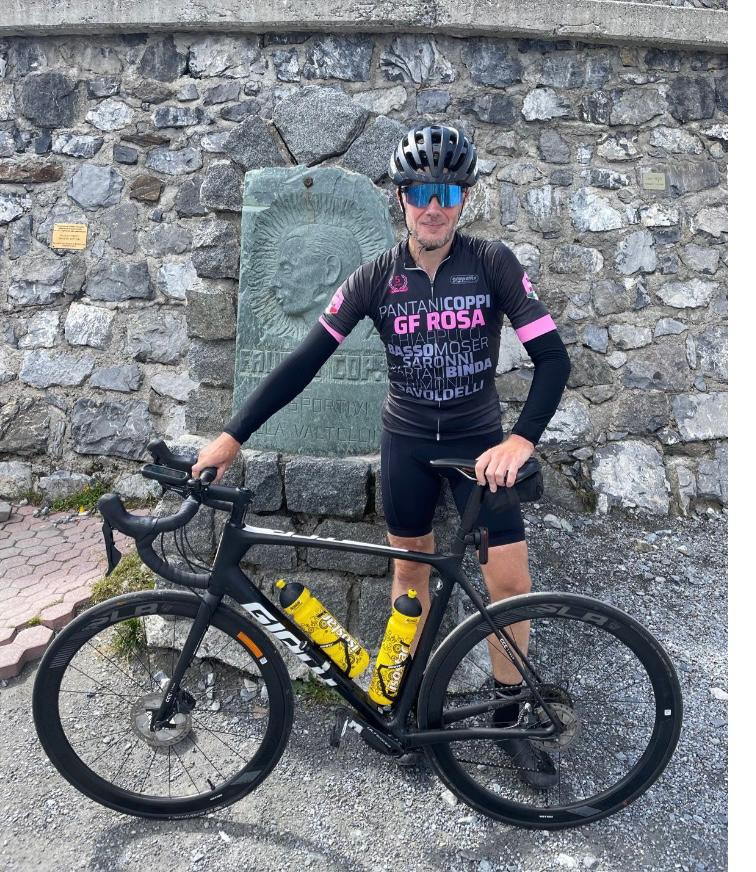 Onze keeperstrainer Martijn Kos en teammanager Teo van de Mheen gaan zaterdag fietsend naar Urk als training voor hun deelname aan Alpe d'HuZes 🚵🏻‍♀️💪🏻💚

LEES MEER EN STEUN DIE GASTEN!⬇️
vveemdijk.nl/martijn-kos-en…