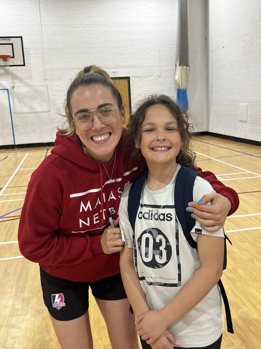 TimurLondon's tweet photo. Thank you @ljmalcolm1 and @Npanagarry for a fantastic @MaiasNetball training session! #netball #motivation https://t.co/WUXPLlMlEN