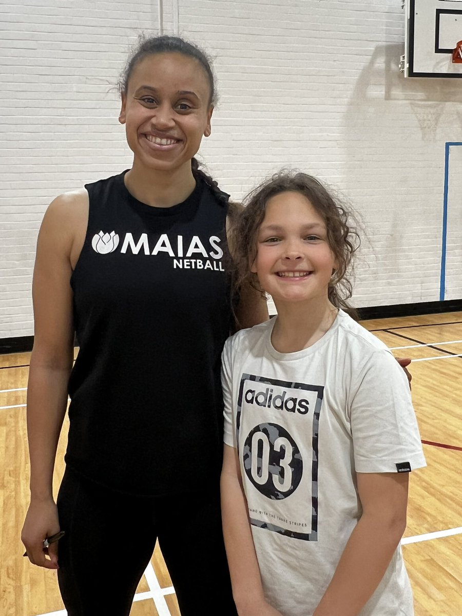 TimurLondon's tweet photo. Thank you @ljmalcolm1 and @Npanagarry for a fantastic @MaiasNetball training session! #netball #motivation https://t.co/WUXPLlMlEN