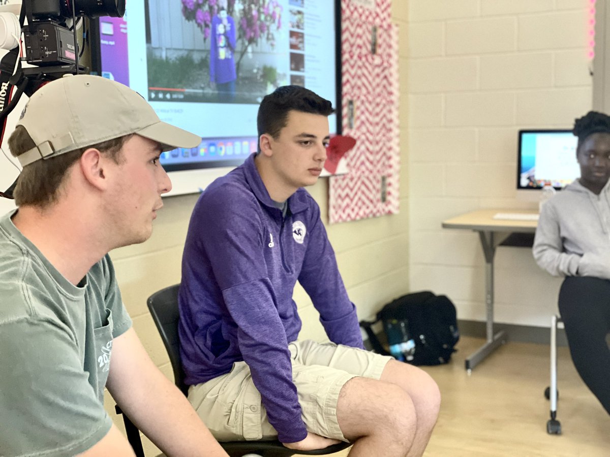 CatawbaRidgeTV's tweet image. So happy to have my @HighPointU boys back talking to classes💜💜
#tvclass 
@CatawbaRidge @CRGuidanceDept