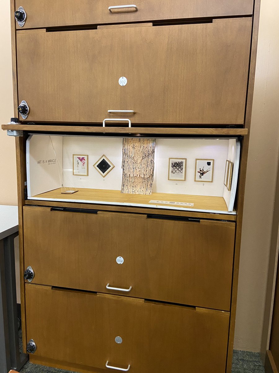 keegzzz's tweet photo. One of our @VUDivinity students turned a library locker into a tiny art exhibit for their final project and I’m OBSESSED https://t.co/ZcTsidFVAG
