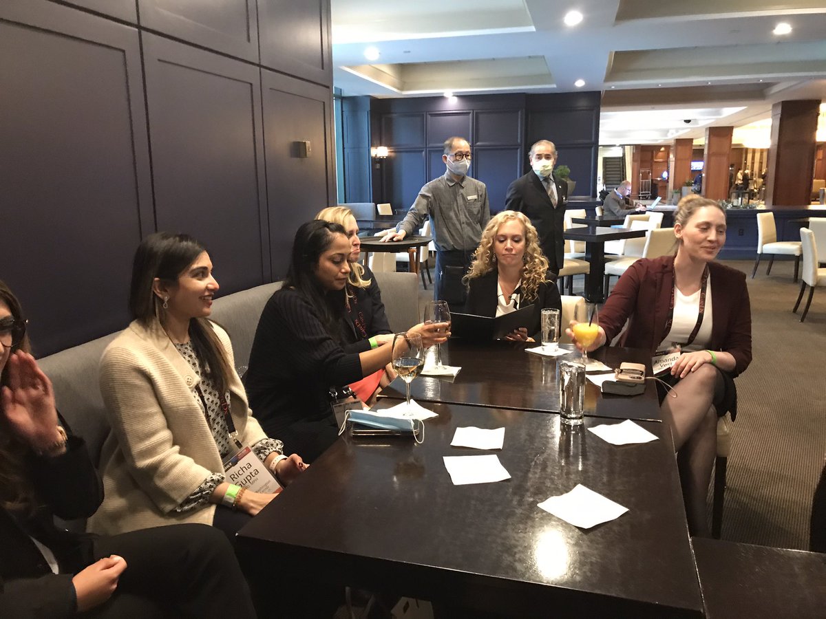 Dr_Eileen_Hsich's tweet photo. #ishlt and #witmcs. Some more amazing women https://t.co/5HsvKMv2U6