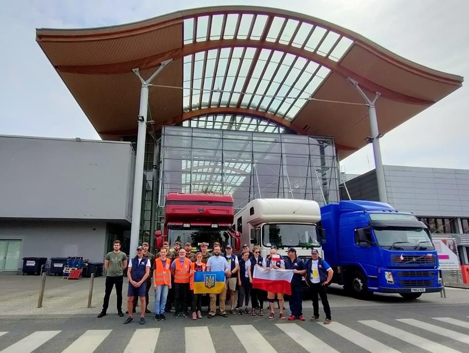 LandL_report's tweet photo. As we head back towards Germany to catch a ferry back to the UK. 
The team are taking some time to reflect on the mission.
As well as planning the next convoy of course. 
To donate to help this, please visit @ukraineeqrelief and help us bring some joy to more families🇺🇦💙💛 https://t.co/MTec27ExqW