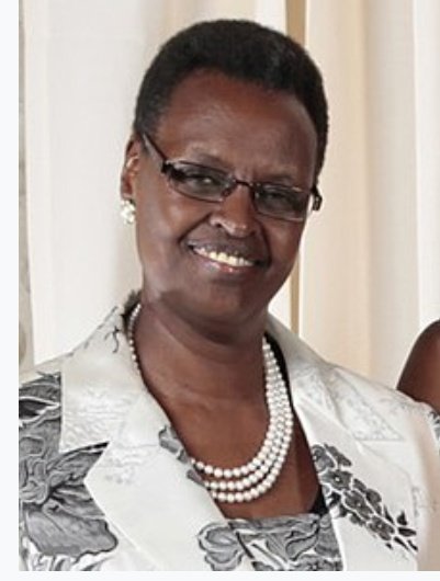 JSunyai's tweet photo. Kenya 's first lady vs Uganda first lady 😂🇰🇪vs🇺🇬#KenyaVsUganda https://t.co/o4znNBwPA8