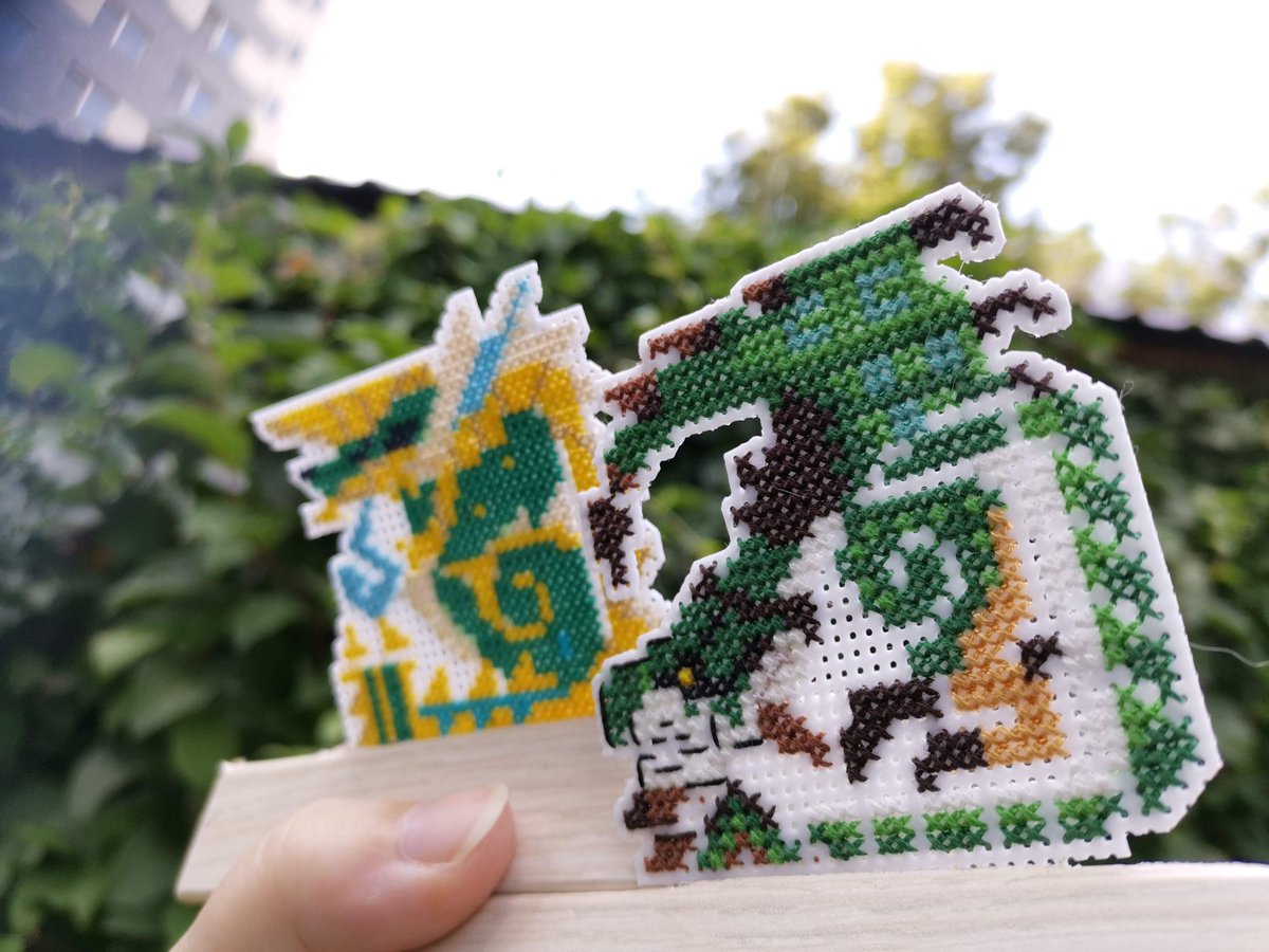 Hell_arred's tweet photo. And in these shots - both handsome men at once.🌺

Zinogre and Rathian from Monster Hunter 🌸

#handmade #crossstitch #cross_stitch #MonsterHunter #rathian #Nintendo #zinogre https://t.co/eUt75iS9Hu