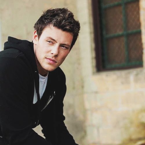 Happy birthday to the incredible Cory Monteith who would ve turned 40 today.  