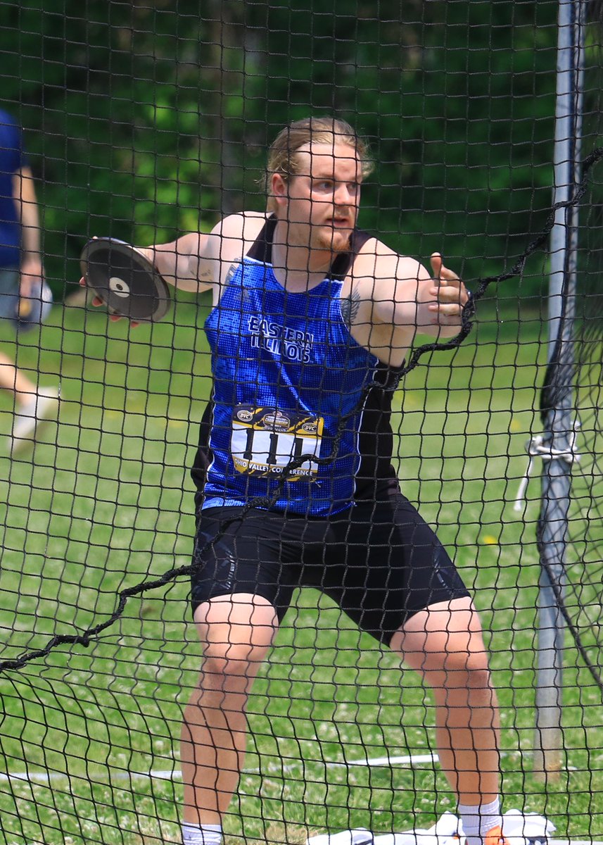 OVCSports's tweet photo. Congratulations to Matthew Gladieux on winning the 2022 men's discus championship. A toss of 52.95m. #ovcit https://t.co/y8HGfJntSX