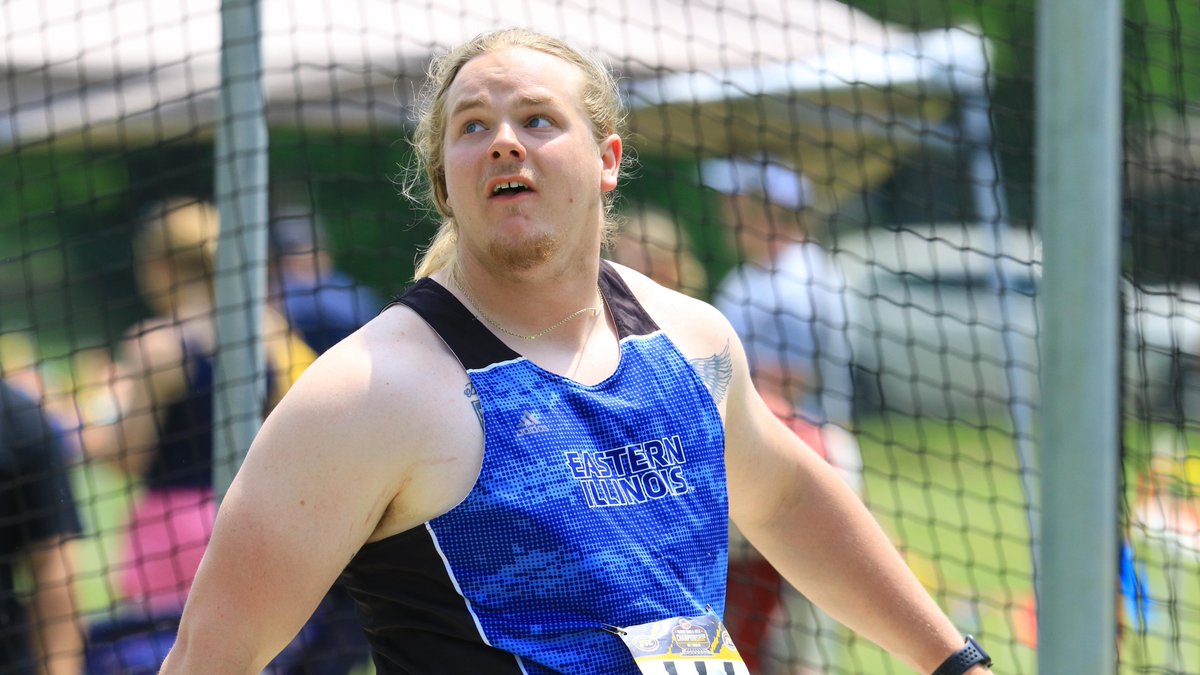OVCSports's tweet photo. Congratulations to Matthew Gladieux on winning the 2022 men's discus championship. A toss of 52.95m. #ovcit https://t.co/y8HGfJntSX