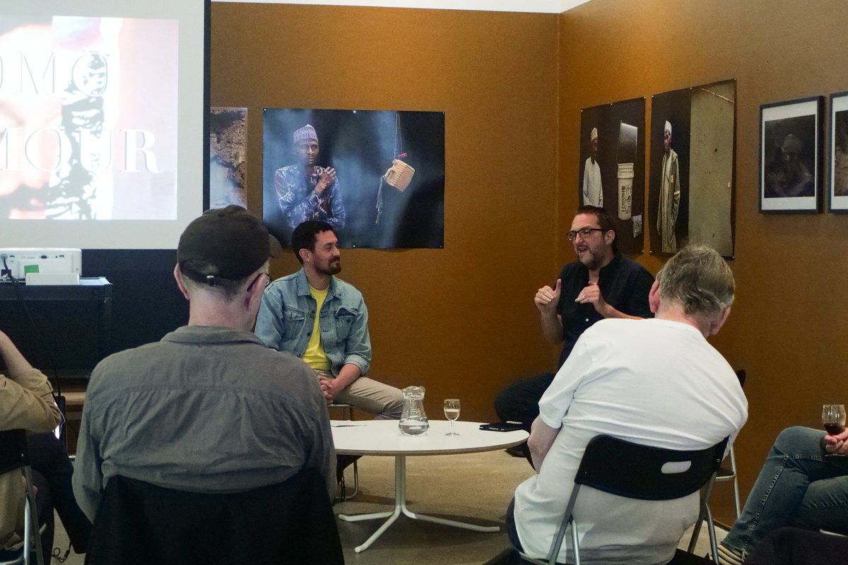 leejjcampbell's tweet photo. Great discussion between me and @TheGregling
as part of Homo Humour last Saturday at @OpenEyeGallery in Liverpool https://t.co/KbdlHV2Jd7
#liverpool #openeyegallery #queerwriting #movingimage #queerness #humour #film #videoart #artistfilm #curating #queerfilm #queerfilmmaker https://t.co/jRfqUAxYpG