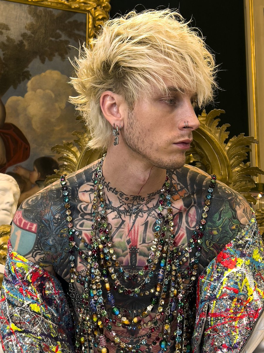 lgbtmanic's tweet photo. he is absolutely unreal. 🥺 https://t.co/RENn7HrKZo