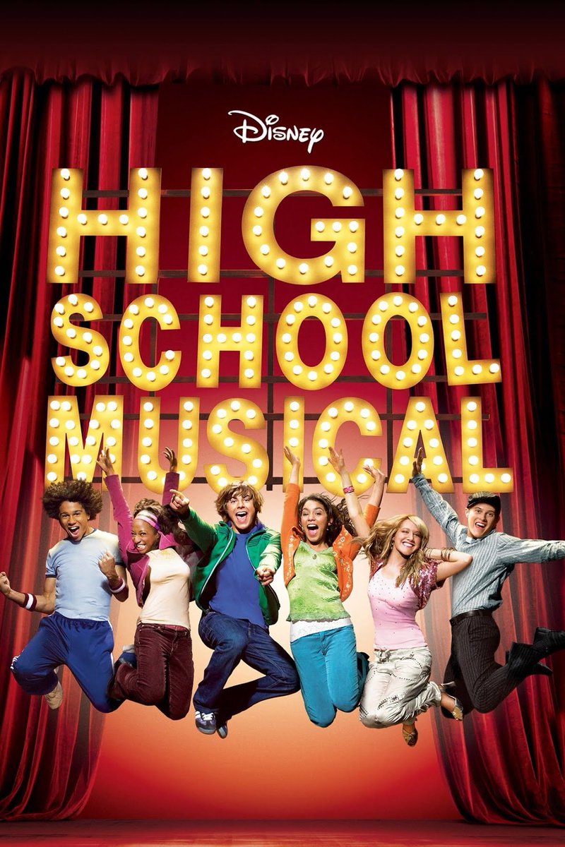 #HighSchoolMusical

💥BOMBAZO💥

Zac Efron está abierto a la posibilidad de volver a la franquicia de HSM:

"Si de alguna manera tuviera la oportunidad de volver a trabajar con ese equipo, sería maravilloso. Mi corazón sigue allí, sería increíble. Ojalá suceda".

[VÍA: <a href="/enews/">E! News</a>]