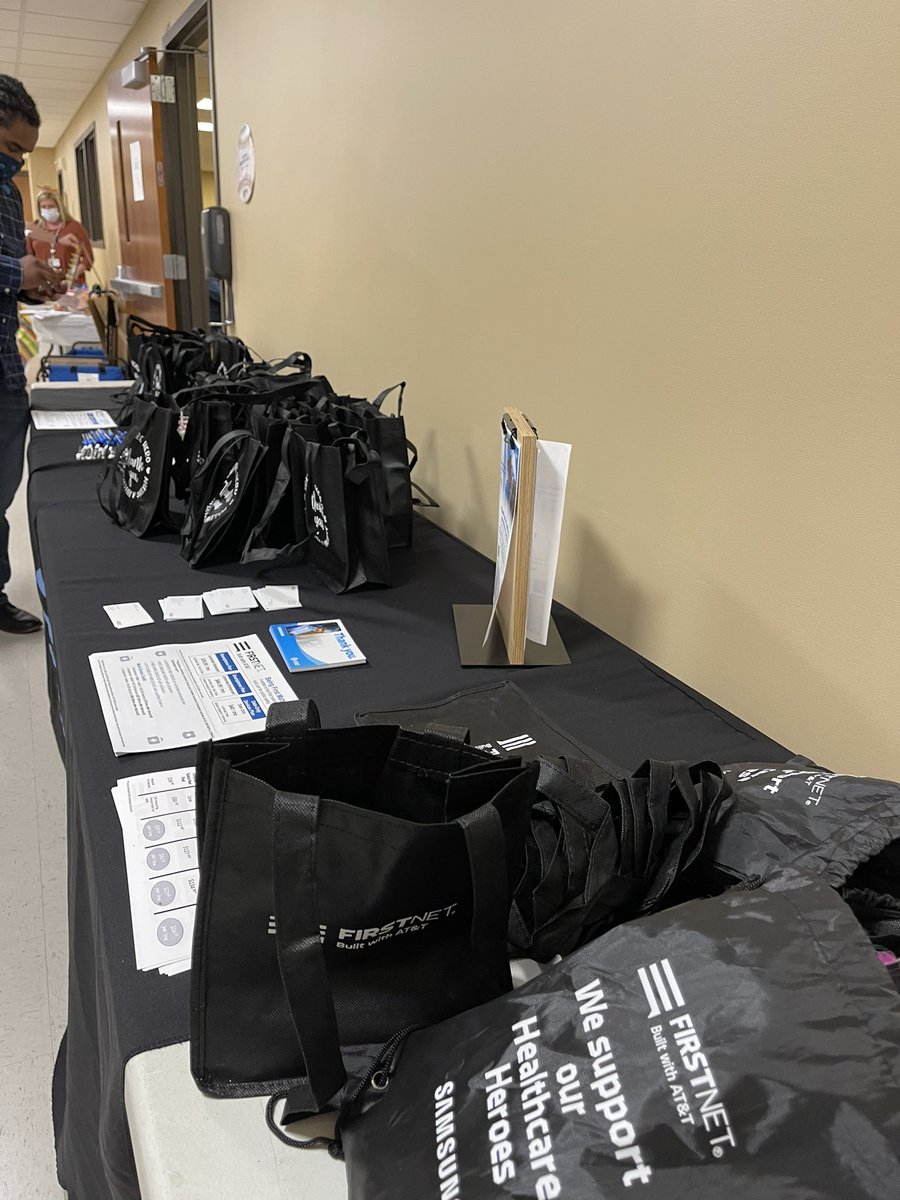 Adrian Lizaola tweet media