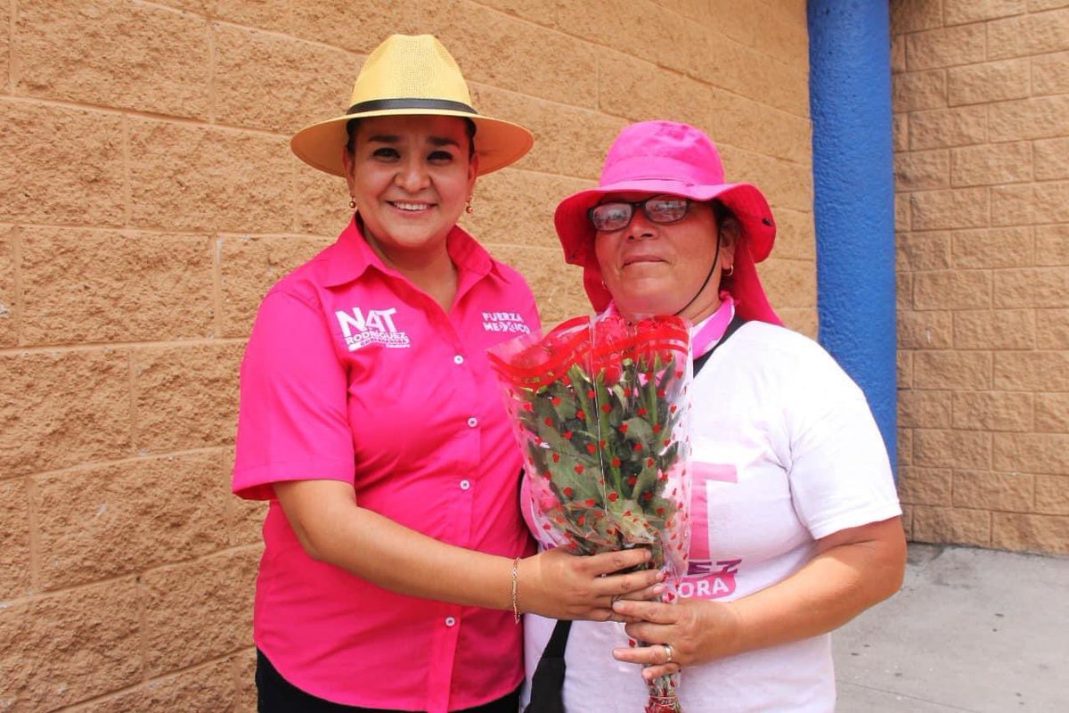 NatRodriguezAgs's tweet photo. Día muy gratificante, reconozco y agradezco la labor de las madres👩🏻‍🍼 en nuestra sociedad.

Gracias por su apoyo, en #NatRodríguez🌺 tienen una amiga.

#LaVerdaderaTransformación https://t.co/3nN3wExWXj