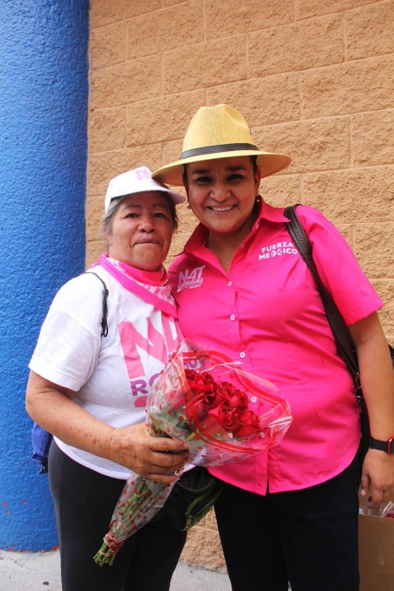 NatRodriguezAgs's tweet photo. Día muy gratificante, reconozco y agradezco la labor de las madres👩🏻‍🍼 en nuestra sociedad.

Gracias por su apoyo, en #NatRodríguez🌺 tienen una amiga.

#LaVerdaderaTransformación https://t.co/3nN3wExWXj
