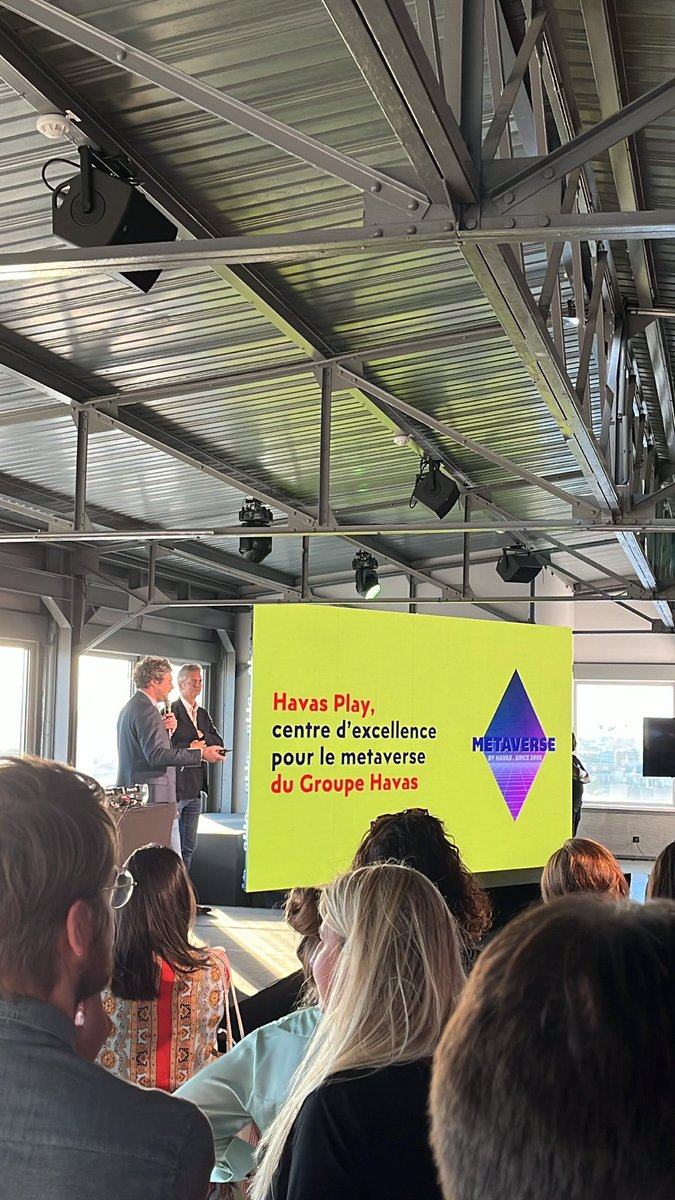 HavasPlay_FR's tweet photo. Havas Play, c’est aussi le centre d’excellence pour le Metaverse du @HavasGroup ! 🕶🕹

#ReadyToPlay https://t.co/WLHG0WTi3h