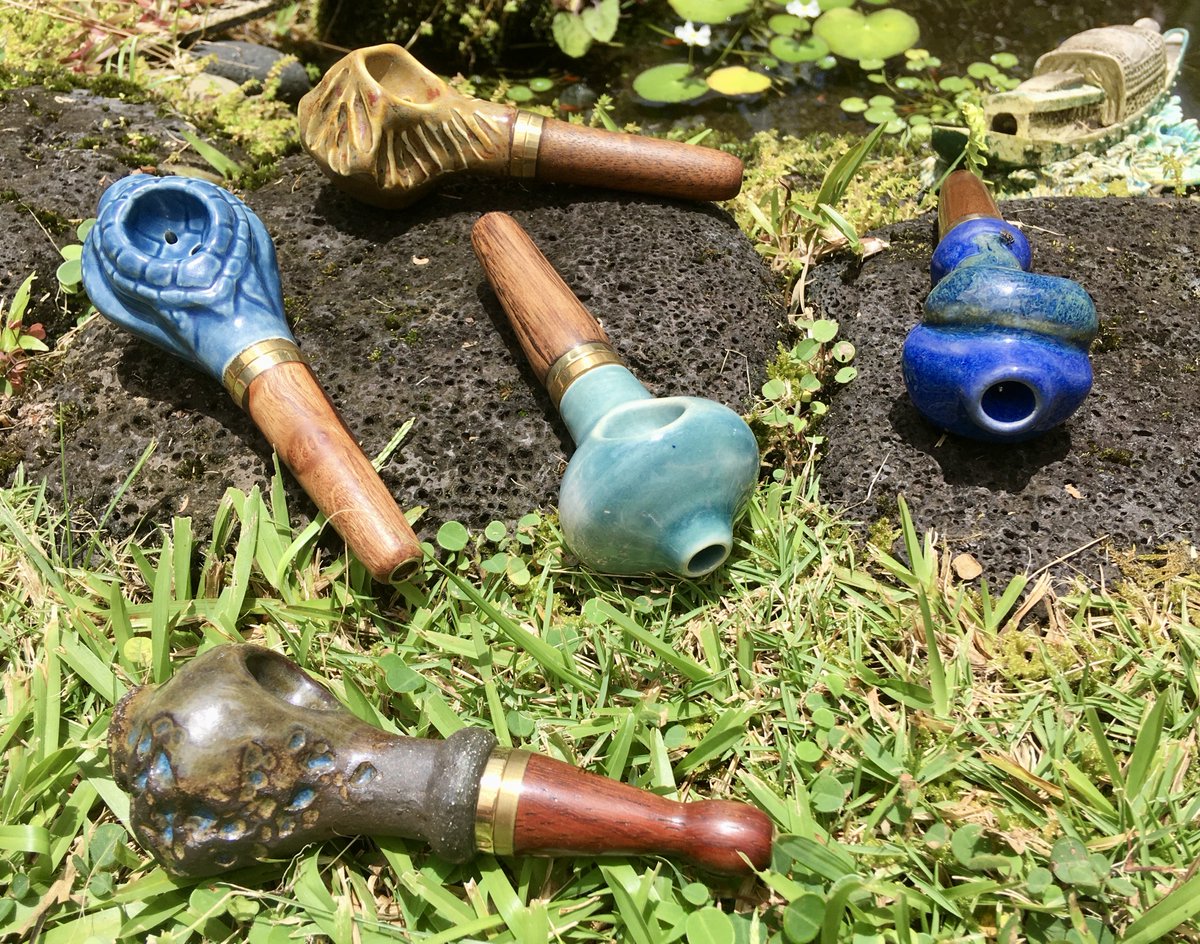 hipipefarm's tweet photo. Weโre on a roll. More new hybrid pipes dropped on the website. ๐ Solar power motivation for the win! ๐๐ ๐ Link in bio. Check em out. ๐ค
#hipipefarm #coboocreations #bigislandmade #madeinhawaii #volcanopipe #LavaPipe #koa #woodpipe #magneticweedpipe #classypipe #elegantpipe https://t.co/yxQ60wDgun