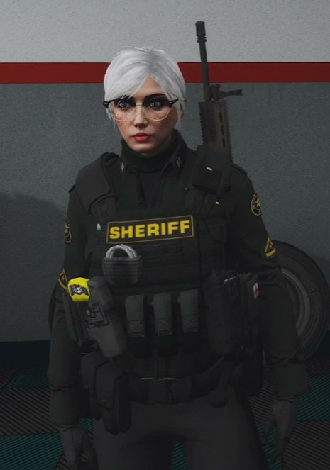 SamEdwa59110323's tweet photo. you would think rest of high command taking a break will make Brittany contribute more towards her duties and department but she is focused on driving cars. Legit disappointed by Angel's lack of contribution as High Command towards pd or her department  @KylieBitkin https://t.co/mPcGduYavA