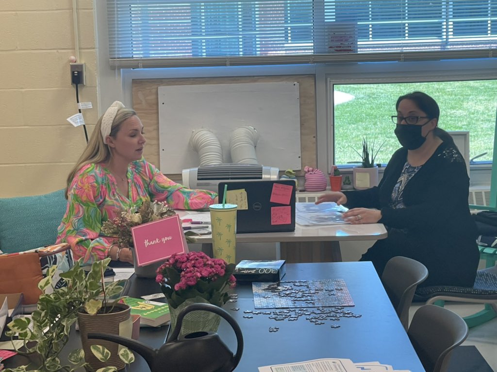 MrsCEastShore's tweet photo. Teacher to teacher collaboration, planning, and feedback @MrsEtense @ServissMrs #takingrisks #collegialconversations #talkingteachingandlearning #bestteam https://t.co/rQ8n60Vx4O