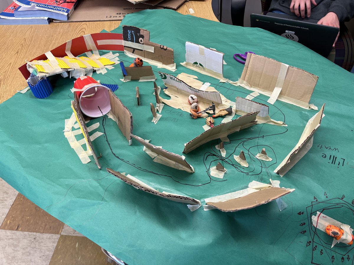 hoxiery's tweet image. Check out these @LeopardsLee S created @SpheroEdu golf coarse holes. These kids can design! #PPSLearningTech