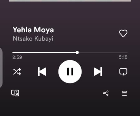 NtsaKubayi's tweet photo. Hey yall.... 👋 
Please sing along with me on my latest single "Yehla moya". The is available on all digital platforms @spotify,@AppleMusic @YouTube @DeezerZA @amazonmusic @amazon https://t.co/vu8e2VQU6r