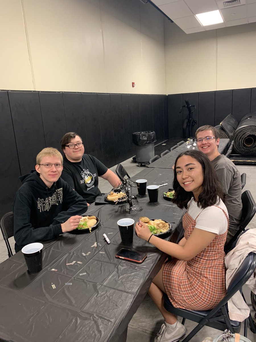 2022Campus's tweet photo. More senior luncheon photos! https://t.co/x6EYfsFsZc