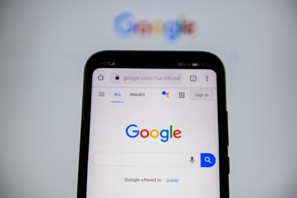 AnanseOnline's tweet image. Google will allow users control how ads are personalized on Search, YouTube and elsewhere with new tool techcrunch.com/2022/05/11/goo… #AdvertisingTech #adtech #adtechnology