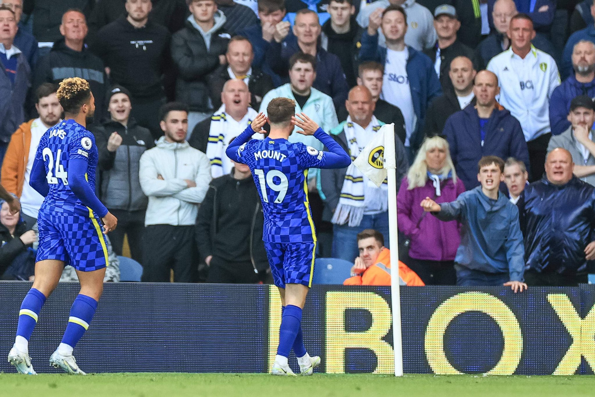 FSf4Za8XEAAIB69?format=jpg&name=large