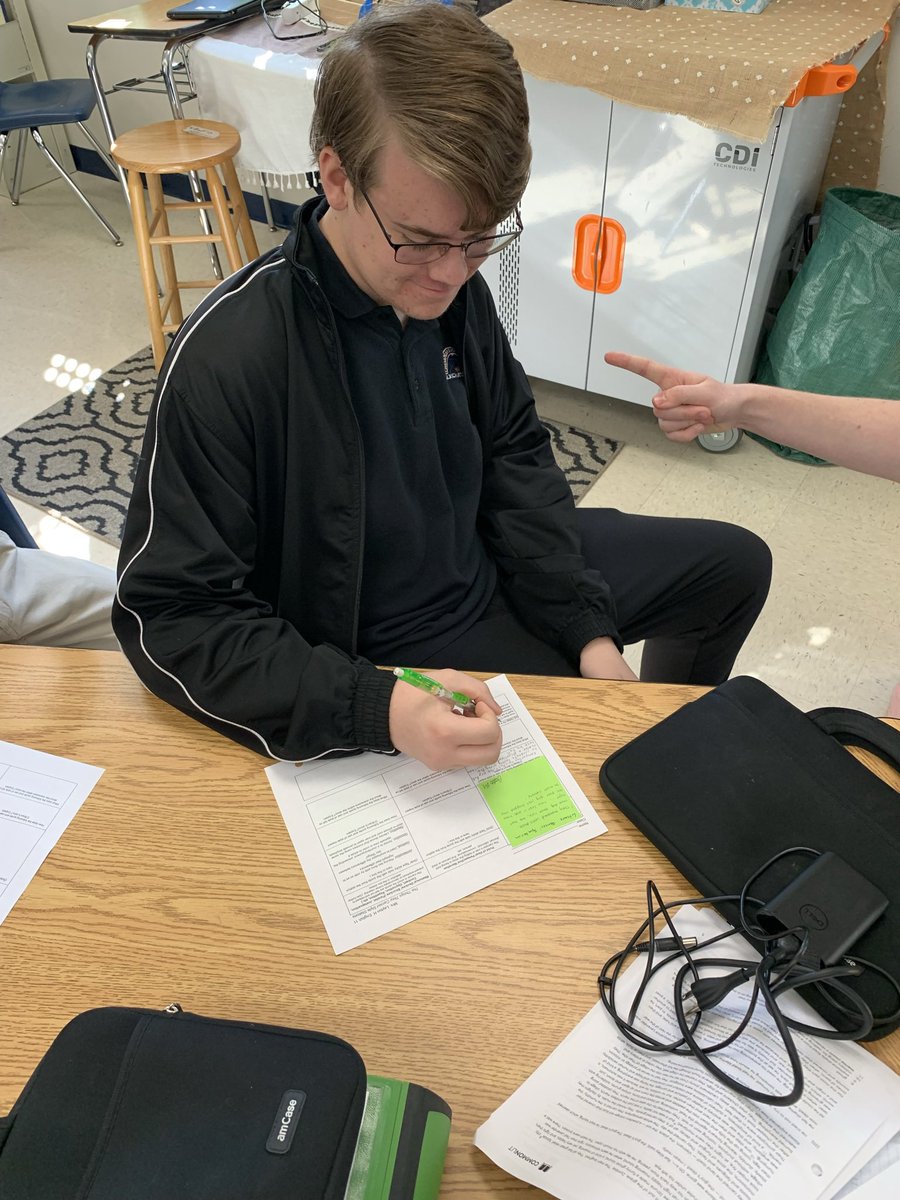 CSP_Charter's tweet photo. Today’s classroom spotlight is Mrs. Layton’s English 11 class. Today they spent time gathering evidence and providing support that demonstrate author’s style. Way to go English 11! #TigerPRIDE #AACPSAwesome https://t.co/Qug1GkwmAG