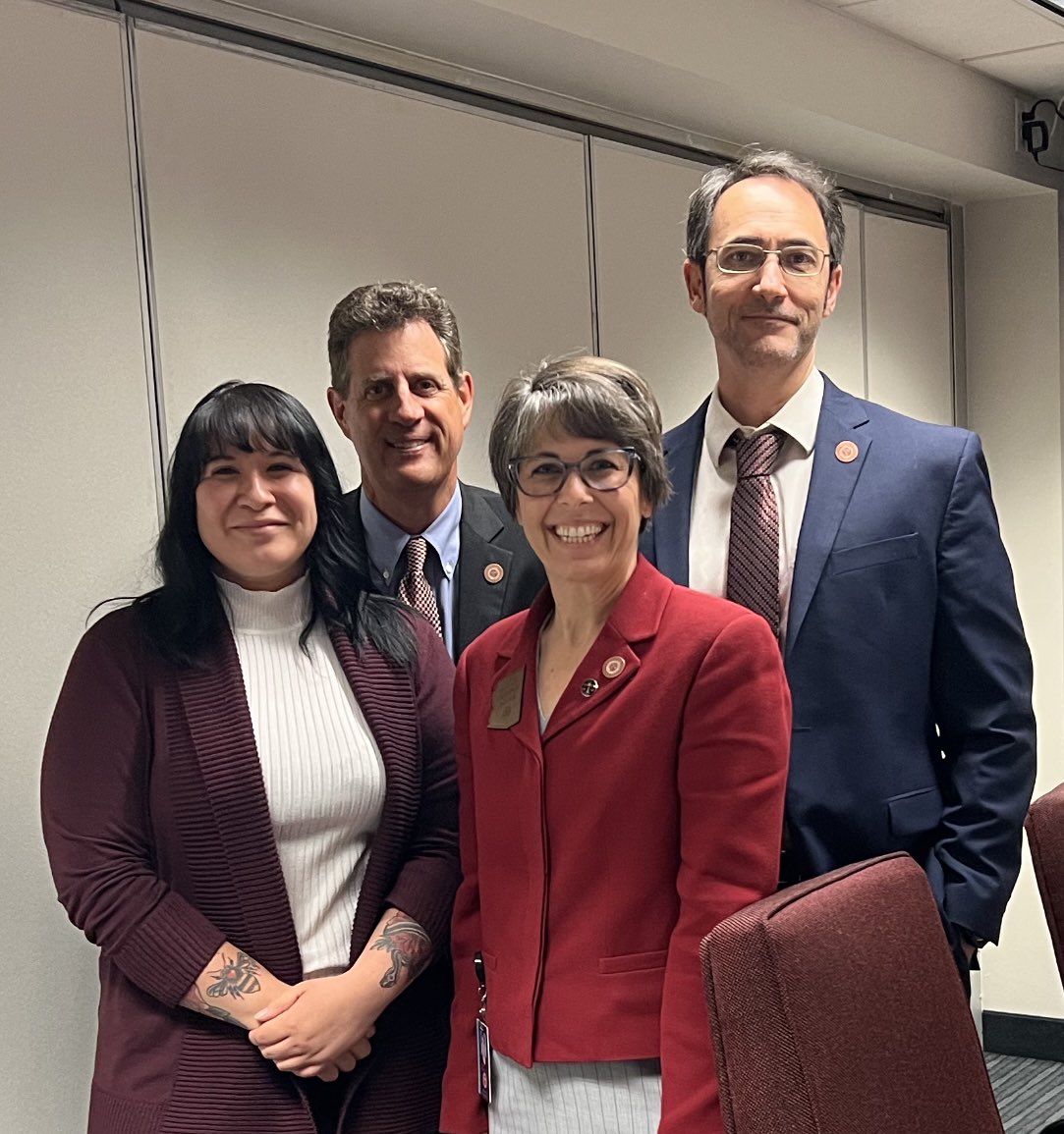 I want to express my gratitude to @Jennifer_Pawlik @DeGraziaforAZ @MathisforAZ and @janewahern. As Ranking Member for Judiciary, I couldn’t have asked for a better team. All session, we’ve fought to protect marginalized communities and for a fairer criminal justice system. (1/4)