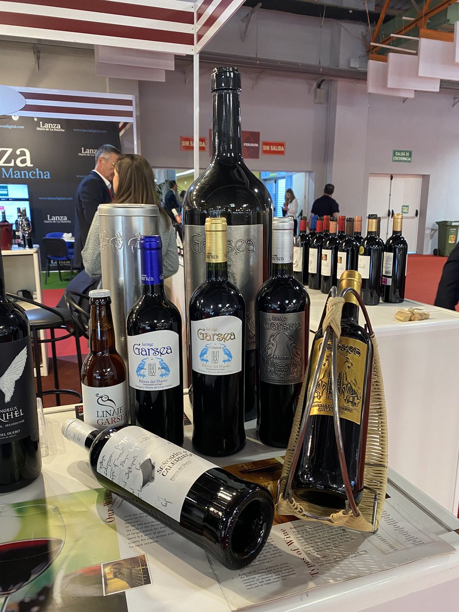 LGarsea's tweet photo. Seguimos en @Fenavin_Oficial hasta mañana. Podéis pasaros a vernos en el stand Burgos Alimenta en el Pabellón Dionisos Calle 13 https://t.co/XiXaKgYPdm