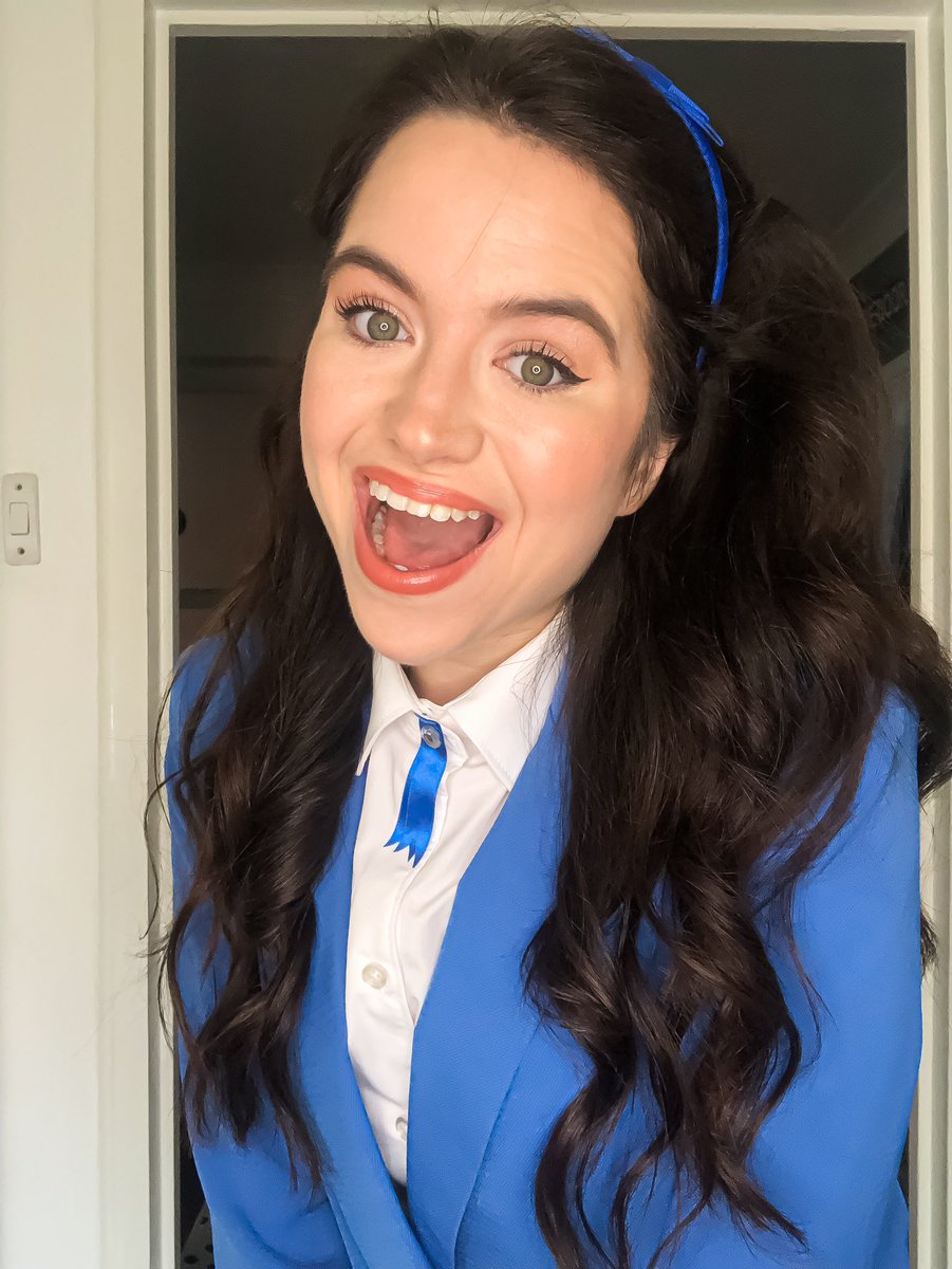 awkwardhughope's tweet photo. #HowVeryCosplay 💙 https://t.co/u8xDWCNFmt