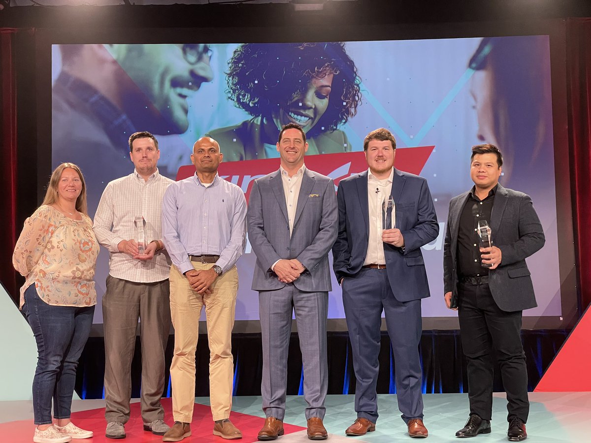 A huge congrats to all of the <a href="/Kinaxis/">Kinaxis</a> Customer Award winners! #kinexions