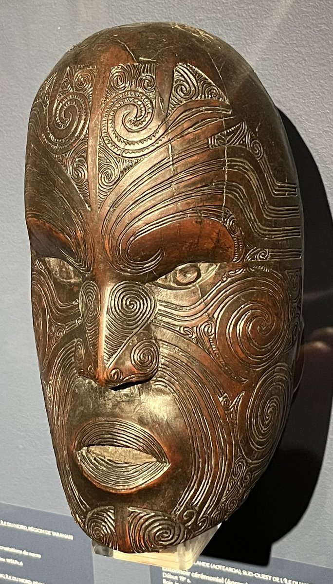 Très beau parcours « Les arts du tout monde » du Musée des beaux-arts de Montréal <a href="/mbamtl/">MBAM</a> 👏Plusieurs masques présentés dans la collection sont à retrouver dans notre livre « Le monde des masques ». Un grand merci aux libraires du musée pour cette sélection 🙏
<a href="/EditionsPalette/">Éditions Palette</a>