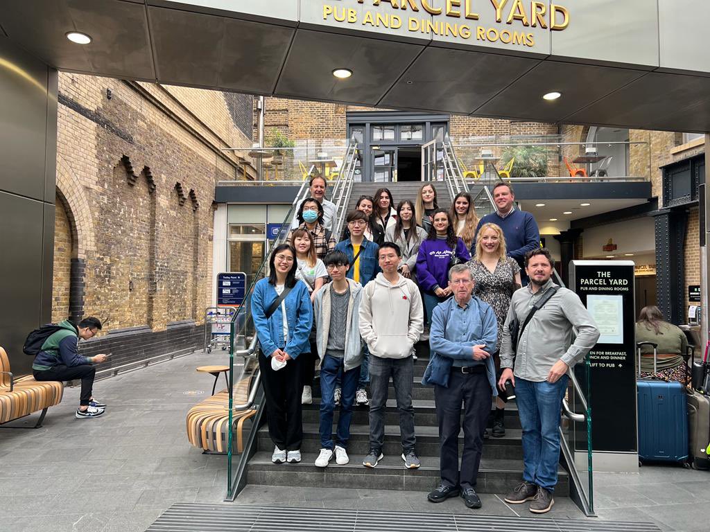 A great day in the big smoke with our @surreyhospdept @SHTMatSurrey #restaurantinnovation #students touring innovative restaurant concepts in the Kings Cross area and lunching @CaminoLondon - a great end to the module with some of our guest speakers in tow too