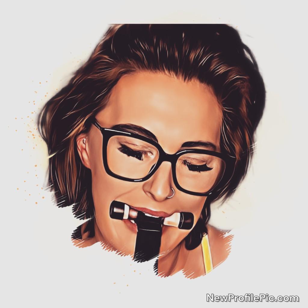 Jessieloo56's tweet photo. Link in bio discount is limited 
#NewProfilePic #NewProfilePic2022 #pictureperfect #bored #Selfies #selfie #WednesdayMotivation #profilepicture #selflove #foryoupage #FYP #hello #ComeForLove #love #LOVEDIVE #MeMyselfAndI #Bossbabe #BossLady #lads  #LinkInBio #Linktree #discount https://t.co/8UNEGQMGdF
