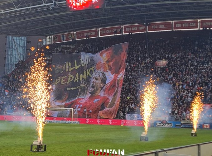 FSf6mLXWQAAhhXZ?format=jpg&name=small