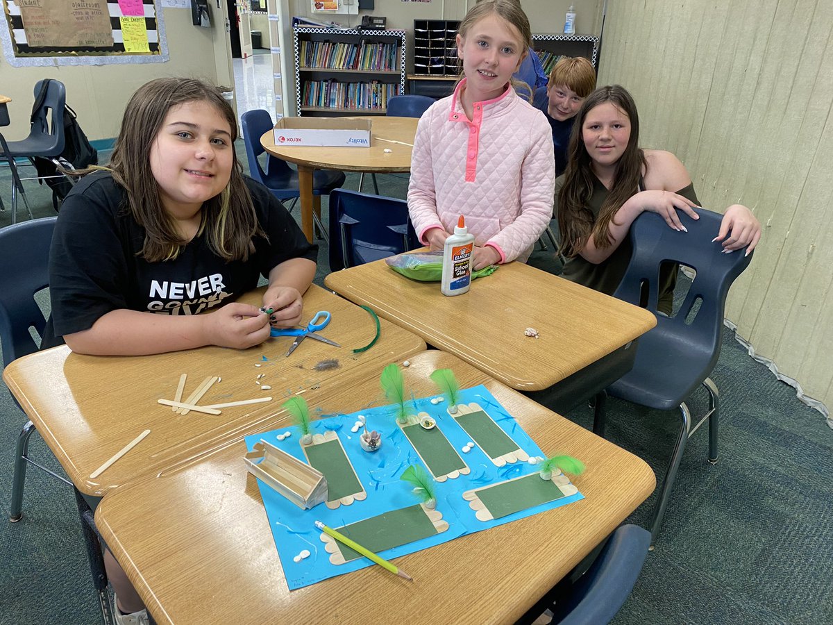 RileyNort's tweet photo. Working hard on their Aztec floating gardens! 🤩 https://t.co/juoncACdqs