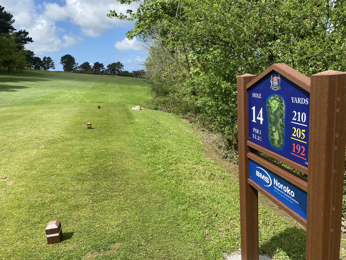 DomGibbard's tweet photo. New tee signs gone in today @TruroGolfClub. Really pleased with the smart finish of them. Match well with the tee markers two. Thanks to @dbevanturfie for the advice on the products. @bmsproducts @norokowood. https://t.co/nBschg7CuF